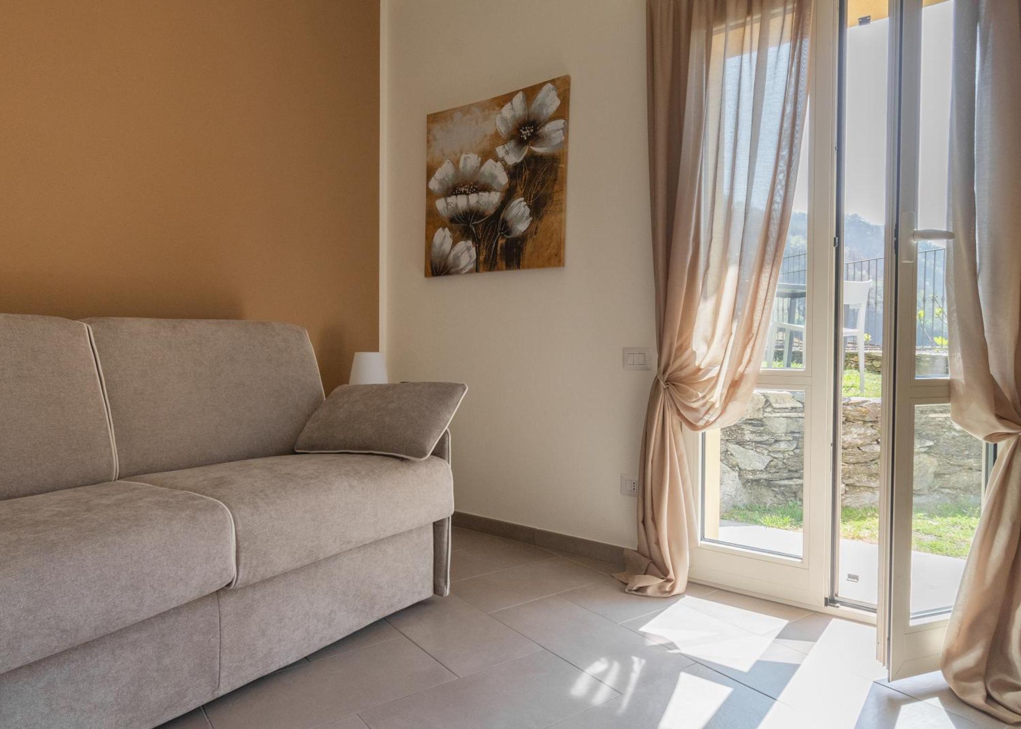 Charming Moment Di Villa Porta - Casa Dolce Luino Bagian luar foto